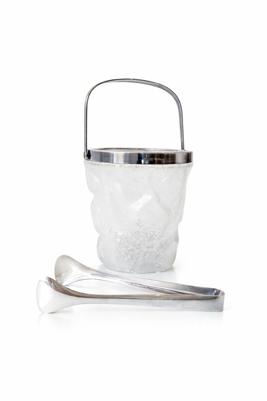 Icy glass ledus trauks